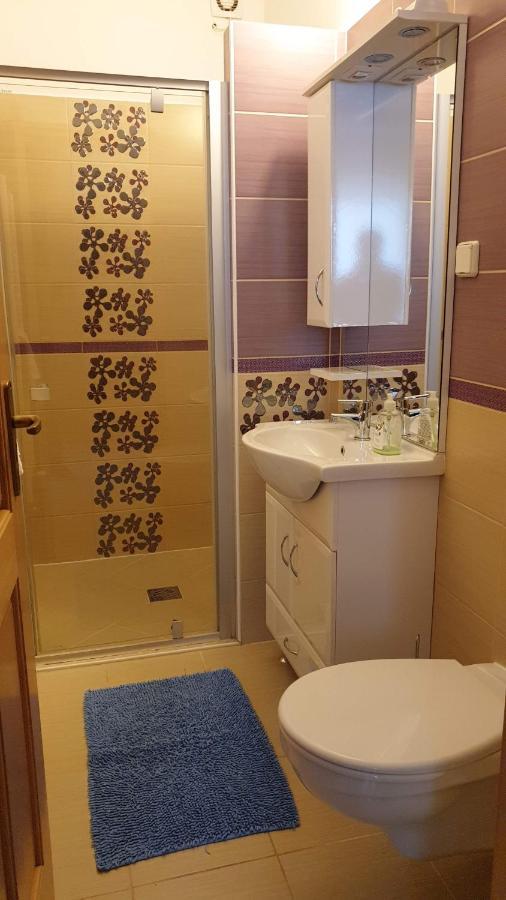 Keller Apartmanok Hajdúszoboszló Buitenkant foto