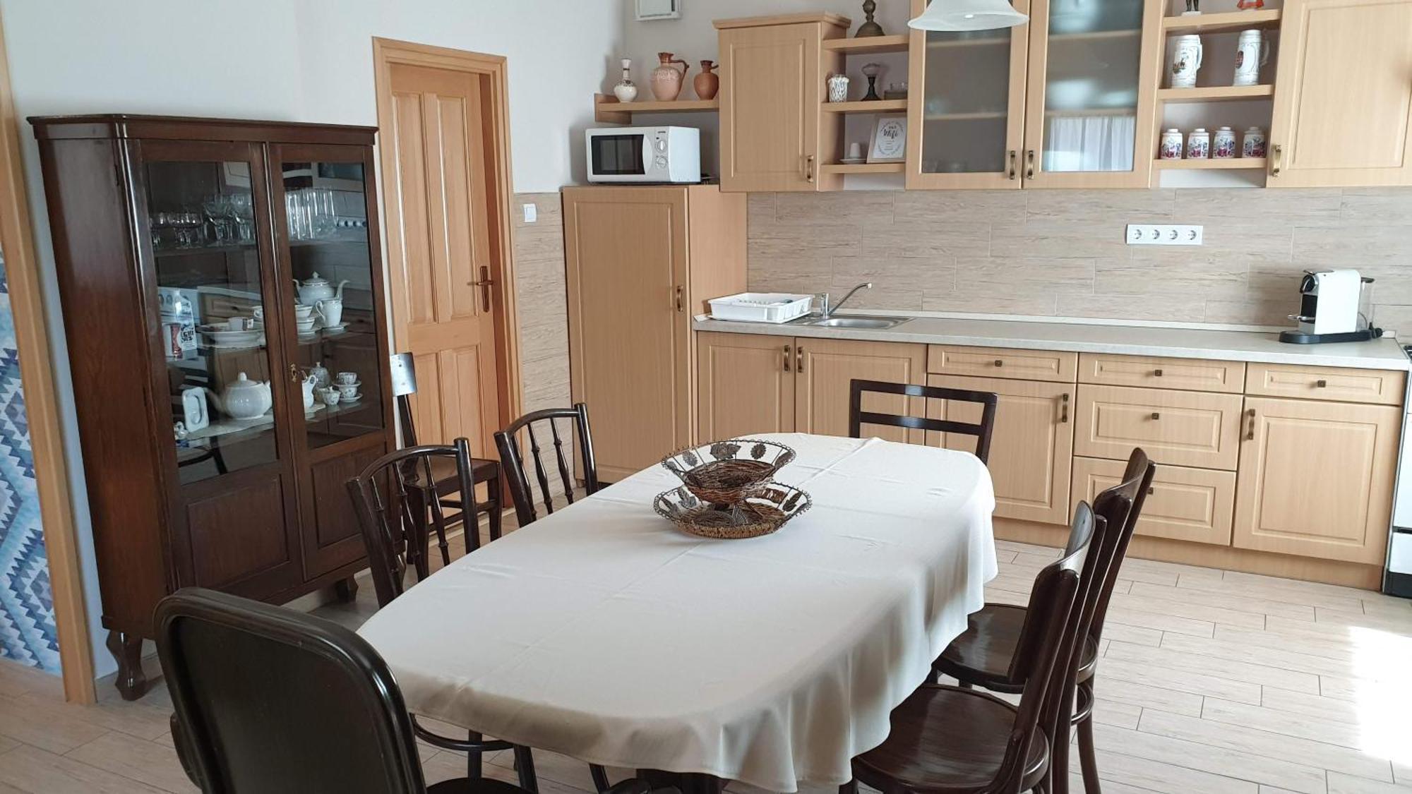 Keller Apartmanok Hajdúszoboszló Kamer foto